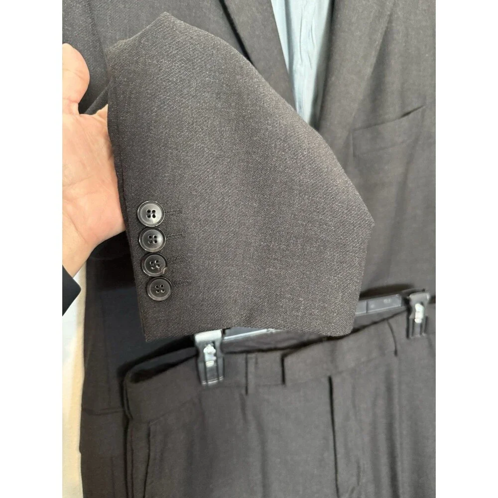 Hugo Boss Rossellini Movie Mens Suit Two Piece 44L  Gray Mens Three Button Wool